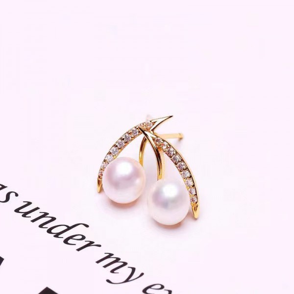 14KGF CAT EAR STUD