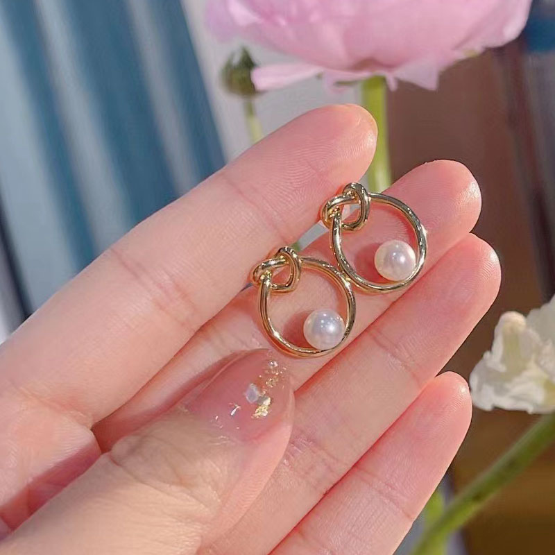 14KGF WITH LOVE EAR STUD