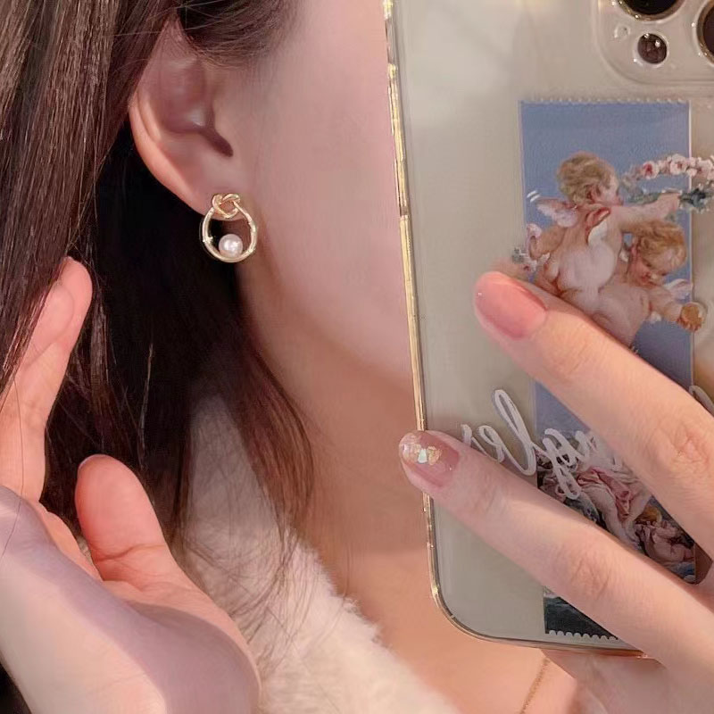 14KGF WITH LOVE EAR STUD 