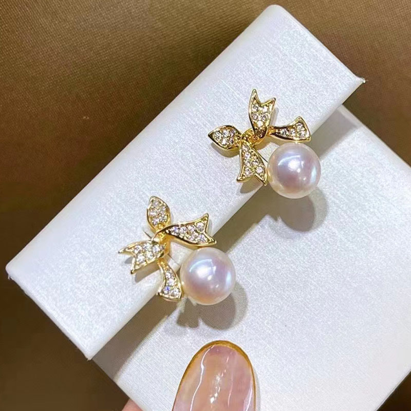 EXQUISITE VINTAGE BOW EARRINGS 