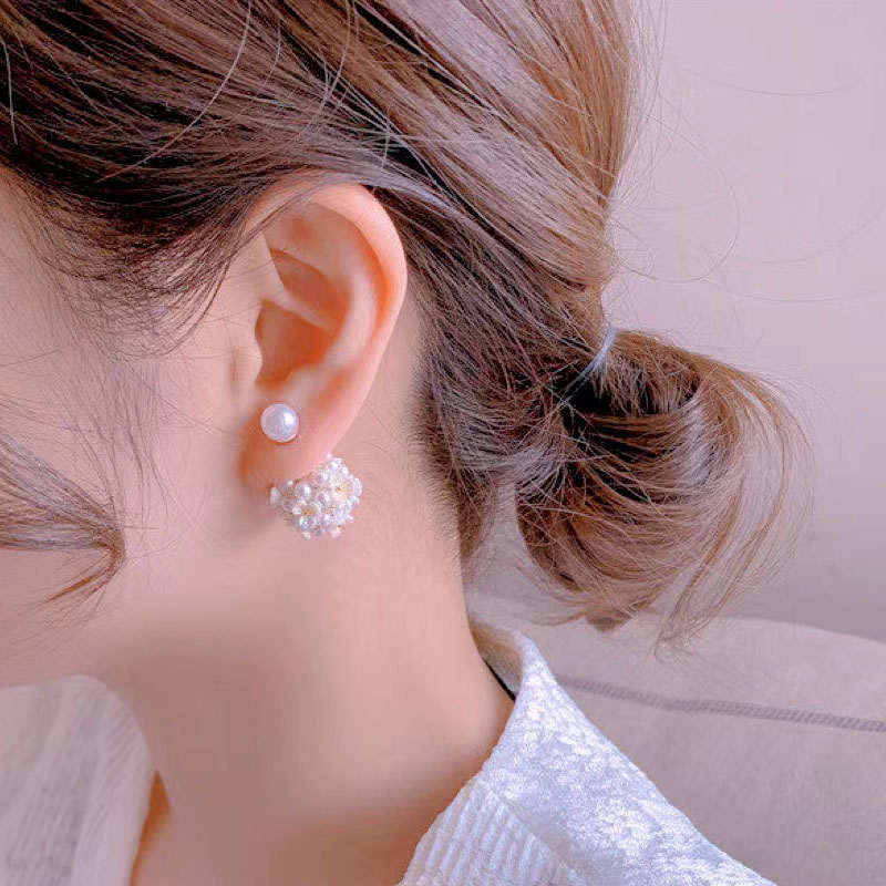 FLOWER BALL EAR STUD 