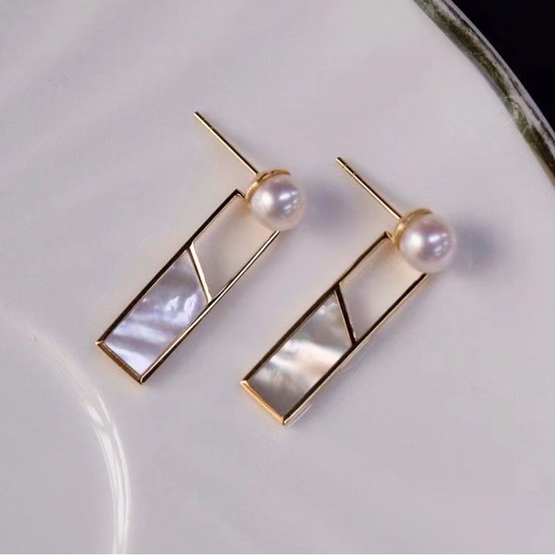 GEOMETRIC EARRINGS 