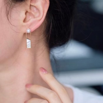 GEOMETRIC EARRINGS 