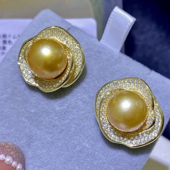 Sterling silver with south golde pearl earrings  