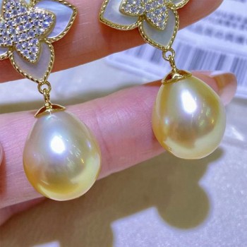 Sterling silver shell gold pearl earrings  