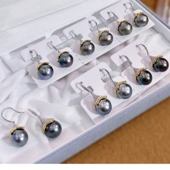 DOUBLE COLORS TAHITI PEARL EARRINGS 